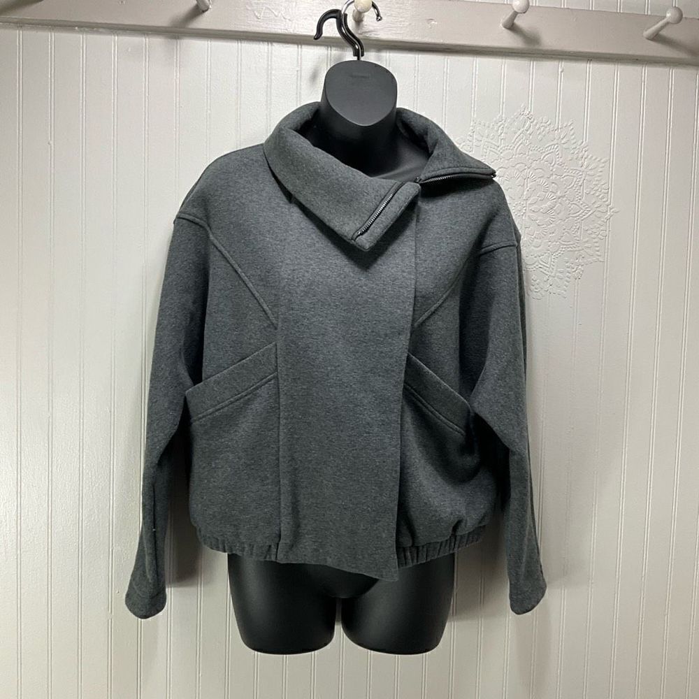 CUPCAKES And CASHMERE Jacket